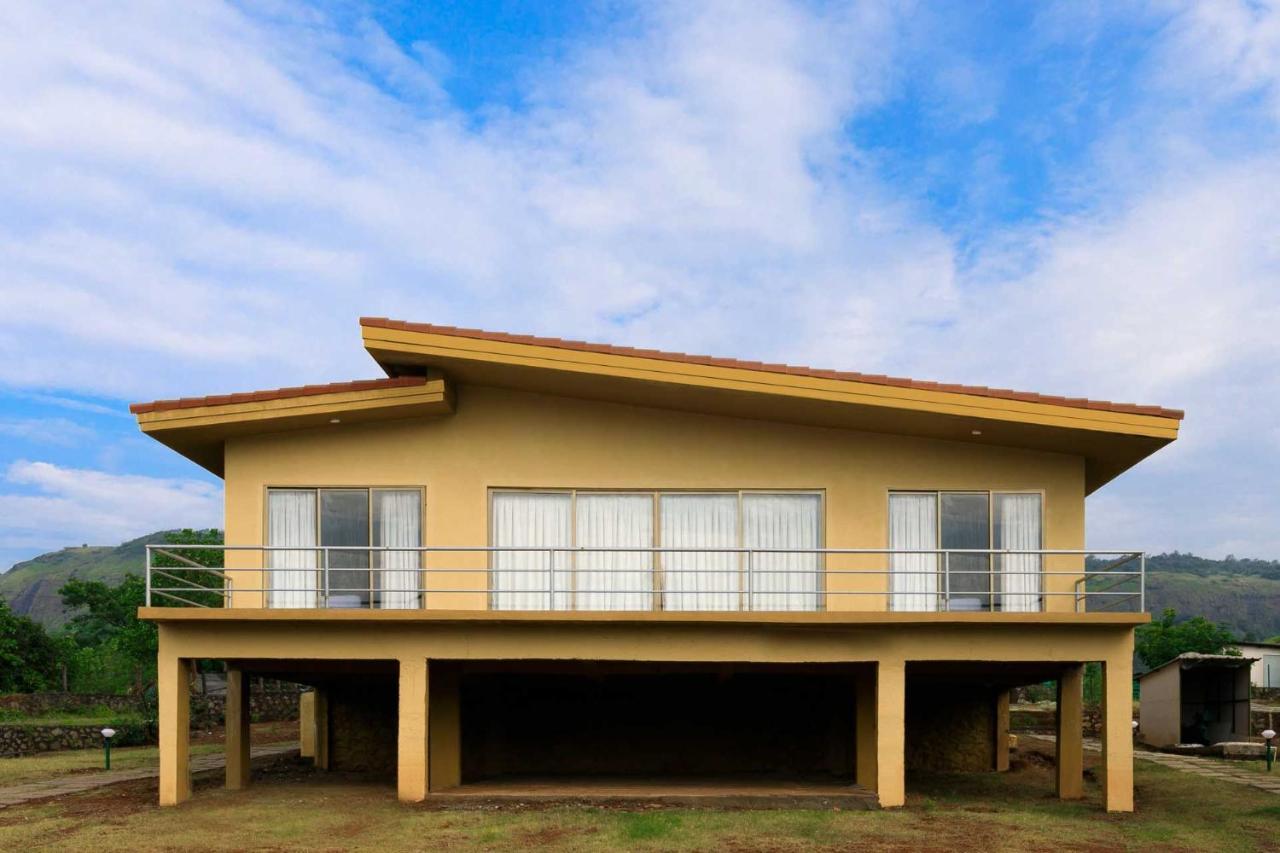 Stayvista'S Shivom Villa 2 - A Serene Escape With Views Of The Valley And Lake Lonavala Exterior foto