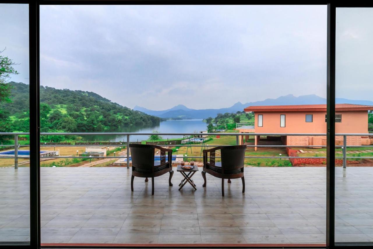 Stayvista'S Shivom Villa 2 - A Serene Escape With Views Of The Valley And Lake Lonavala Exterior foto